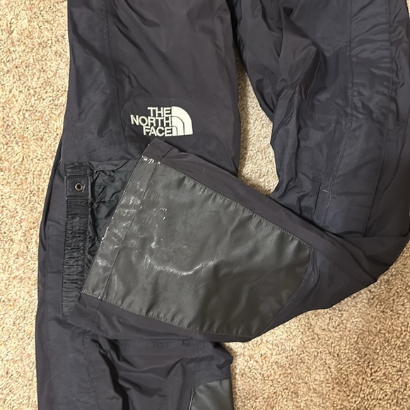 The North Face Gore-Tex XCR Black Summit Series Snowboarding Snowpants - Picture 3 of 8